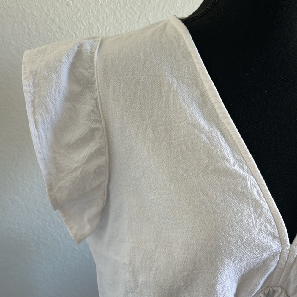 Fancy Inn White Cotton Ruffle Cropped Top Size Large - Picture 8 of 12